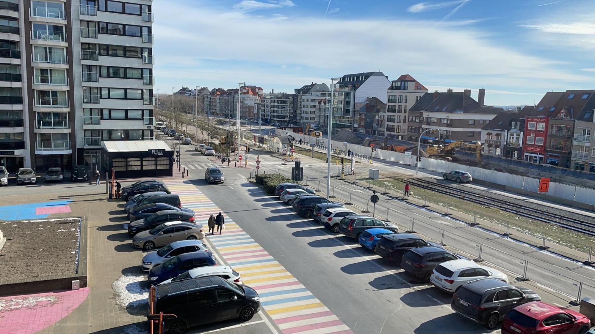 Studio Met Zeezicht Op Heldenplein Knokke-Heist Bagian luar foto